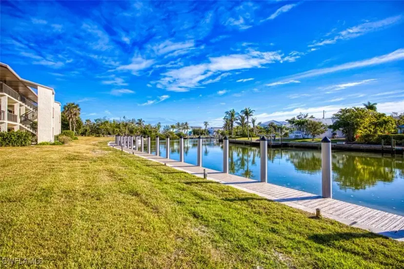 Picture of 1250 Tennisplace Ct C31, Sanibel FL 33957