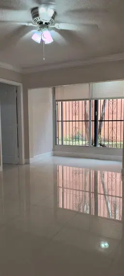 Picture of 1300 W 47Th Pl 115, Hialeah, FL 33012