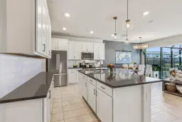 Picture of 4435 Appleton Circle E, Oakland Park, FL 33309