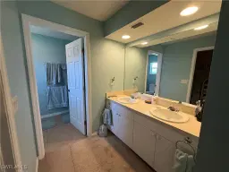 Picture of 3908 13Th St W, Lehigh Acres, FL 33971