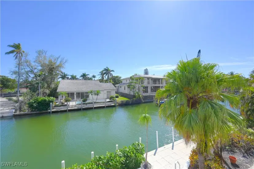 Picture of 660 14Th Ave S, Naples FL 34102