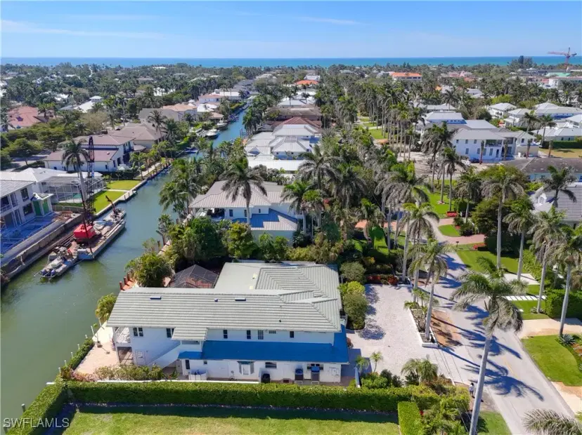 Picture of 660 14Th Ave S, Naples FL 34102