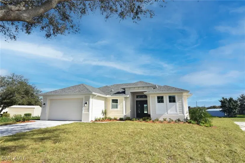 Picture of 6321 Castlewood Cir, Fort Myers FL 33905