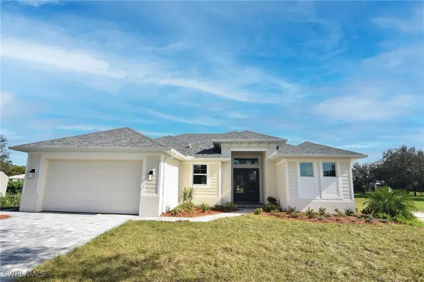 Picture of 6321 Castlewood Cir, Fort Myers FL 33905