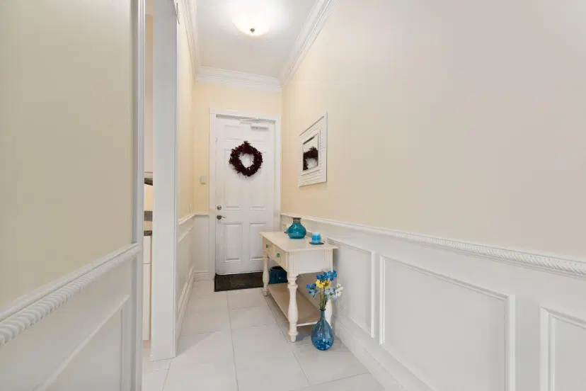 Picture of 27 Harbour Isle Drive W 105, Hutchinson Island FL 34949