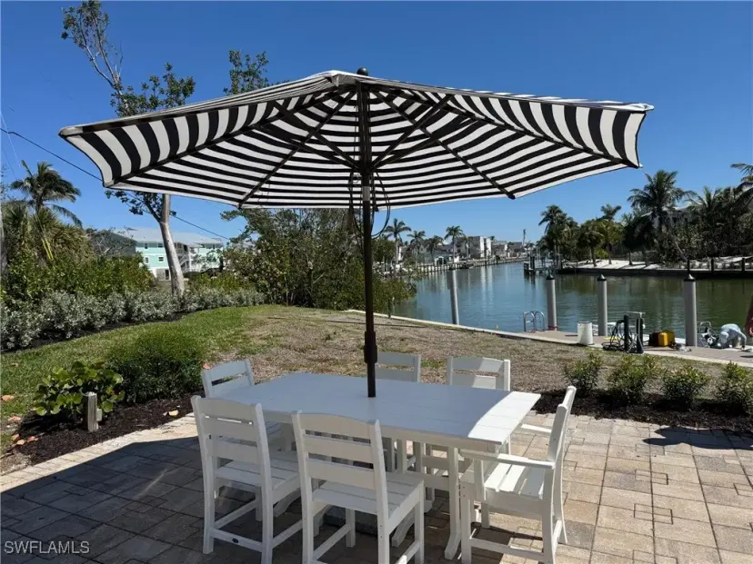 Picture of 1250 Tennisplace Ct B31, Sanibel FL 33957