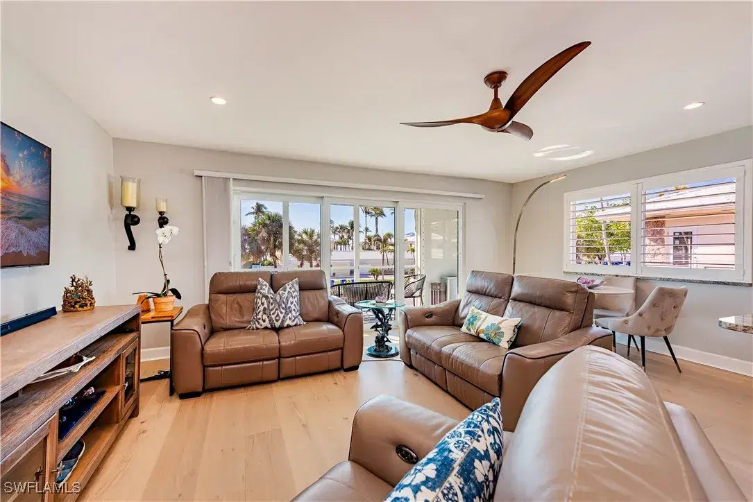 Picture of 2500 Gulf Shore Blvd N S-4, Naples, FL 34103