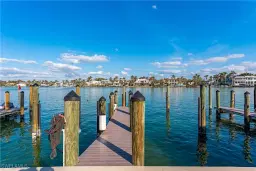 Picture of 2500 Gulf Shore Blvd N S-4, Naples, FL 34103