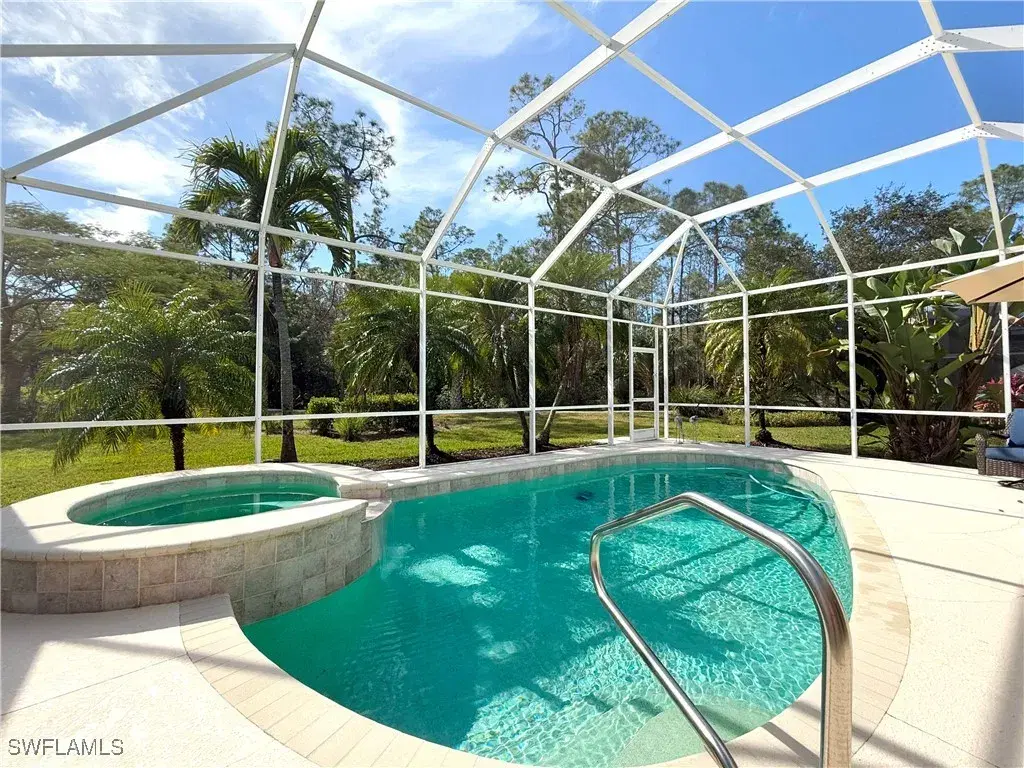 Picture of 8744 Naples Heritage Dr E28, Naples, FL 34112