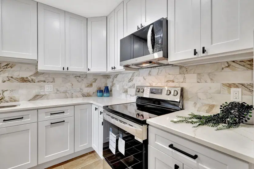 Picture of 1101 Cactus Terrace 204, Delray Beach FL 33445