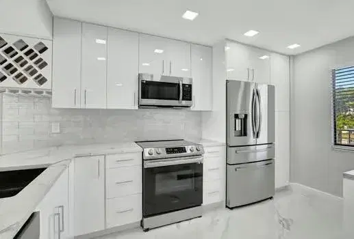 Picture of 7076 Huntington Lane 407, Delray Beach, FL 33446
