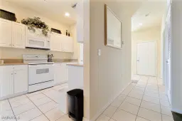 Picture of 7920 Mahogany Run Ln 1024, Naples, FL 34113