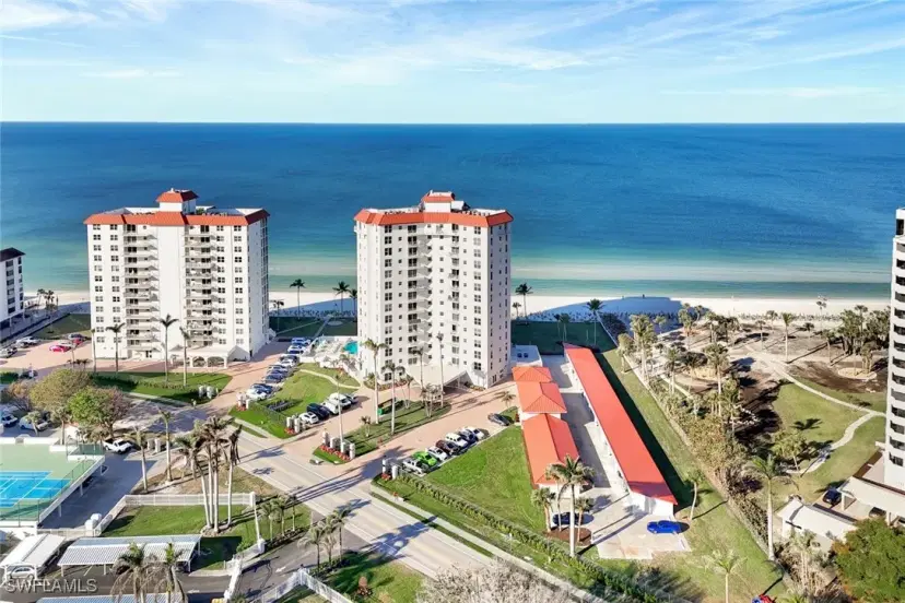 Picture of 10701 Gulf Shore Dr 700, Naples FL 34108