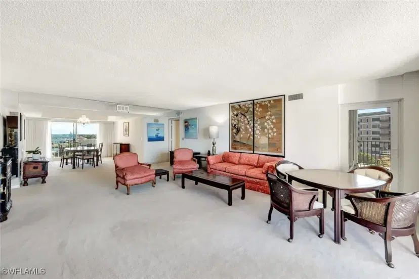 Picture of 10701 Gulf Shore Dr 700, Naples FL 34108