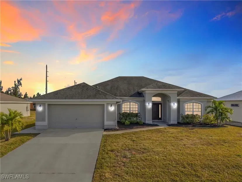 Picture of 300 NW 1St Ter, Cape Coral FL 33993