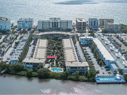 Picture of 3605 S Ocean Boulevard 312, South Palm Beach, FL 33480