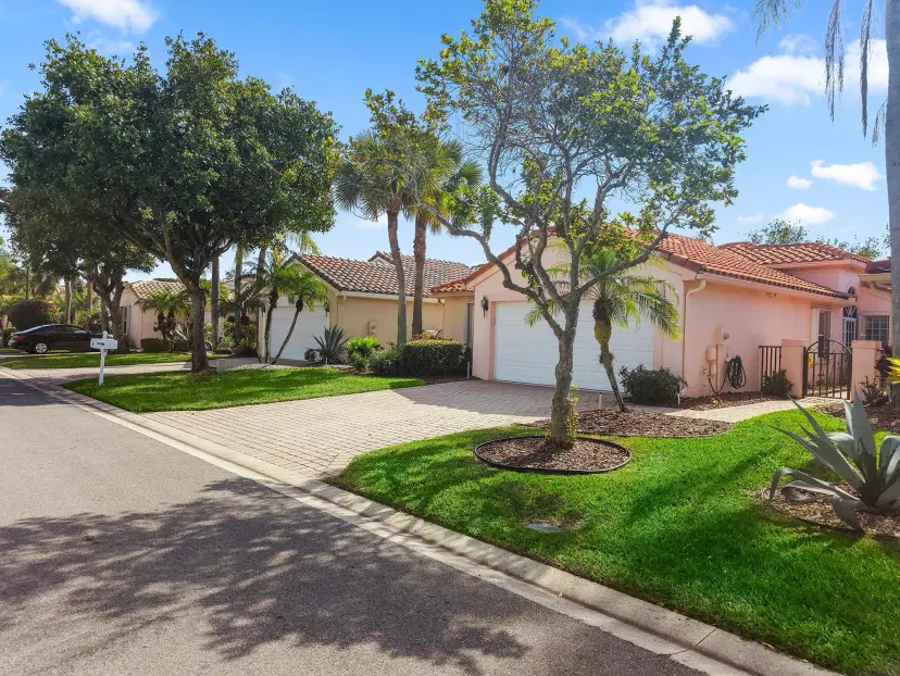 Picture of 5122 Corbel Lake Way, Boynton Beach FL 33437