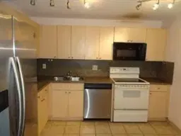 Picture of 3251 Holiday Springs Blvd 401, Margate, FL 33063
