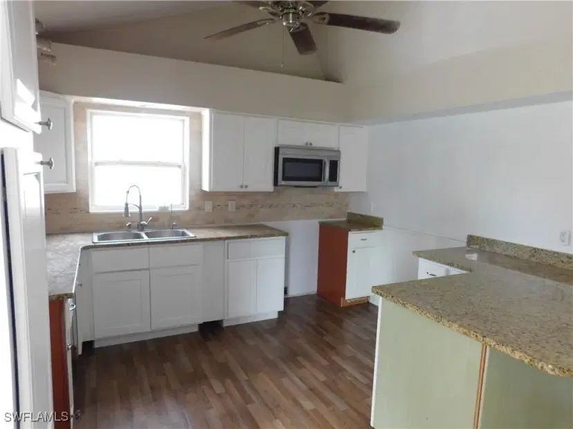 Picture of 16781 Lloyd Rd, North Fort Myers FL 33917