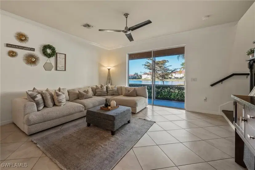 Picture of 10137 Via Colomba Cir, Fort Myers FL 33966