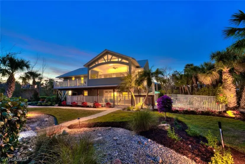 Picture of 6407 Pine Ave, Sanibel FL 33957