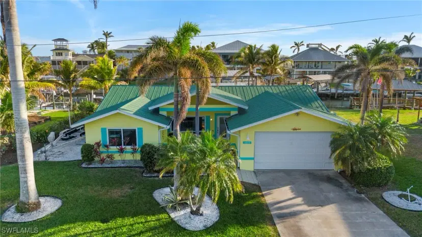 Picture of 3607 Rita Ln, St. James City FL 33956