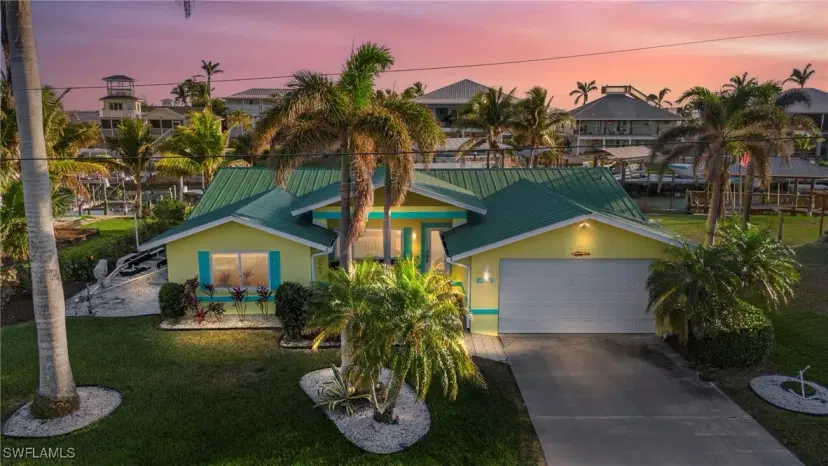 Picture of 3607 Rita Ln, St. James City FL 33956