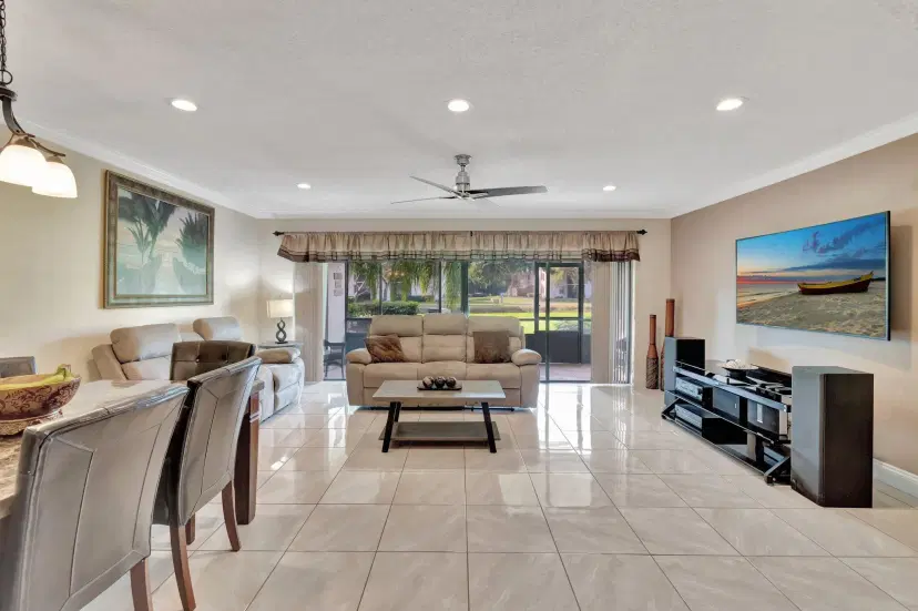 Picture of 23359 SW 55Th Way G, Boca Raton FL 33433