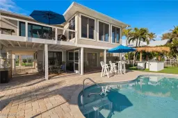 Picture of 205 Bayview Ave, Fort Myers Beach, FL 33931
