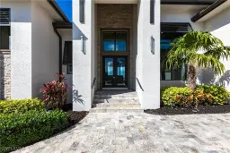Picture of 12484 Riverside Dr, Fort Myers, FL 33919