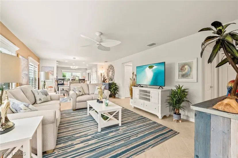 Picture of 28528 Hammerhead Ln, Bonita Springs FL 34135