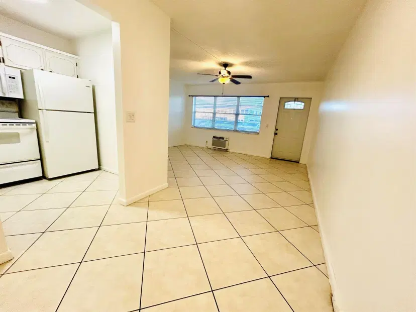 Picture of 336 Northampton Q, West Palm Beach FL 33417