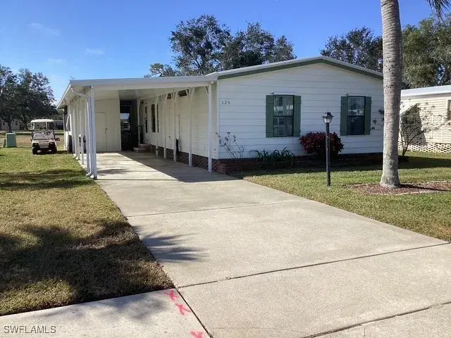 Picture of 125 Calais Ct, Naples, FL 34112