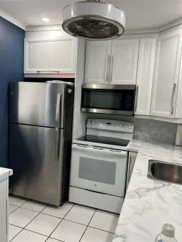 Picture of 3505 NW 48Th Ave 507-N, Lauderdale Lakes, FL 33319