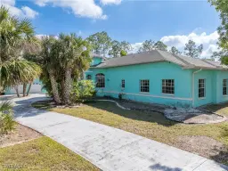 Picture of 822 Costa Pl, Lehigh Acres, FL 33972