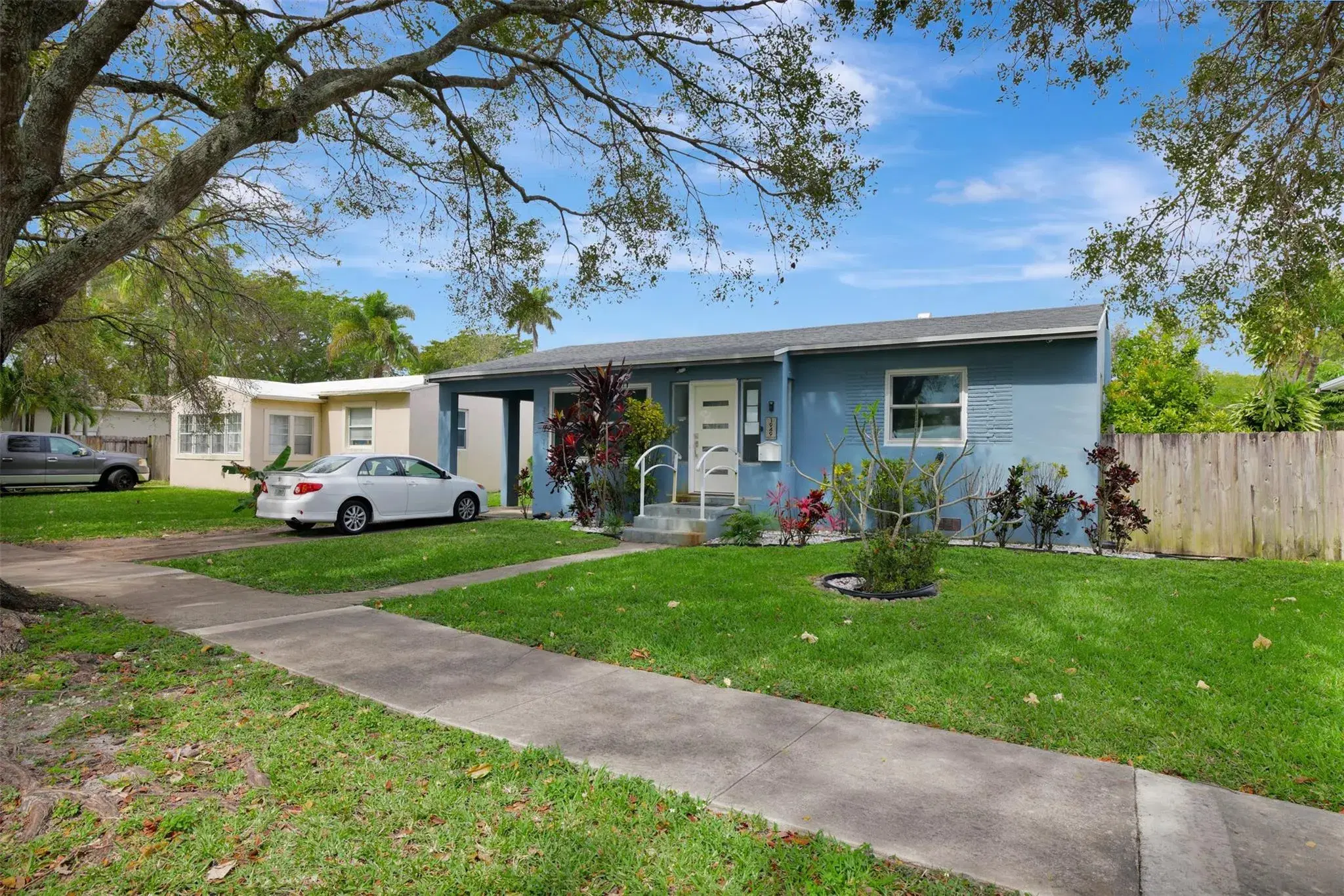 Picture of 1949 Wiley St, Hollywood, FL 33020