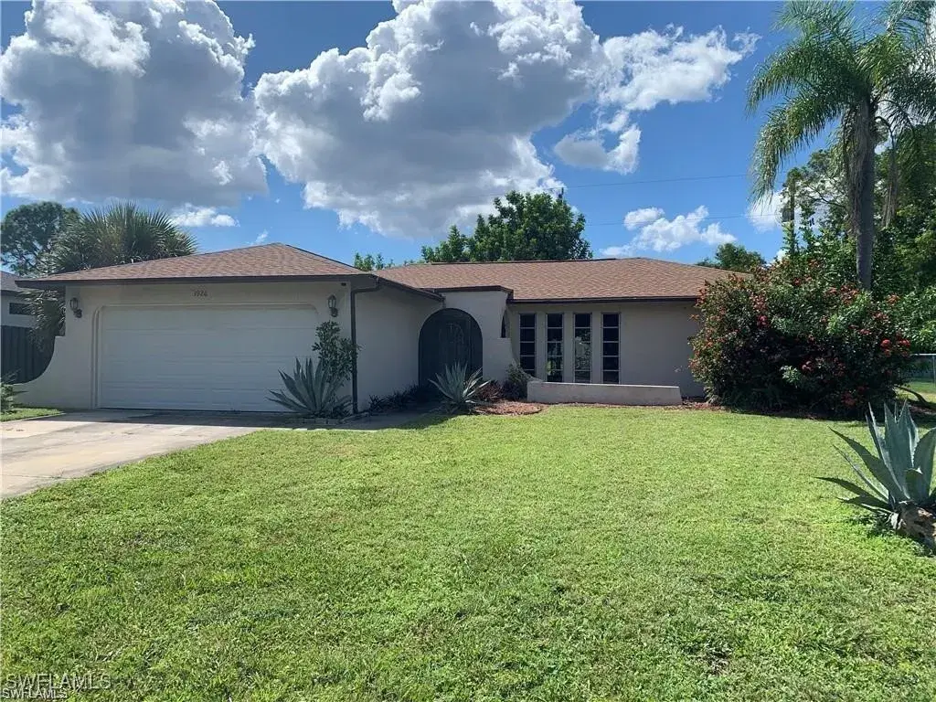 Picture of 3926 Palm Tree Blvd, Cape Coral, FL 33904