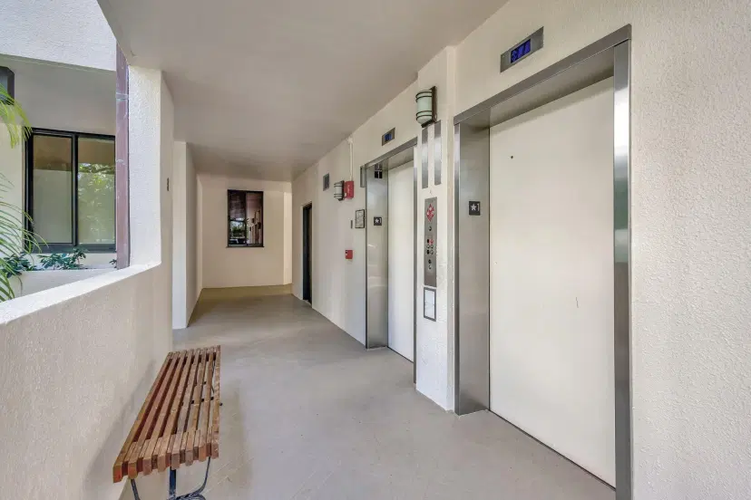 Picture of 11370 Twelve Oaks Way 217, North Palm Beach FL 33408