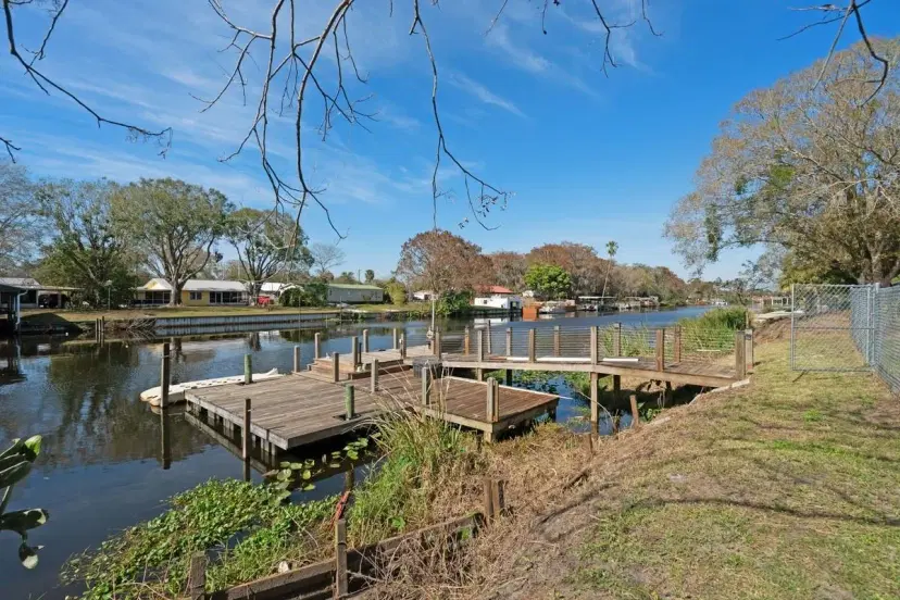 Picture of 608 SE 8Th Ave, Okeechobee FL 34974
