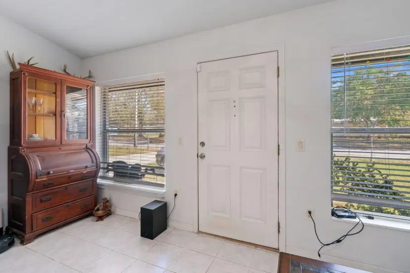 Picture of 608 SE 8Th Ave, Okeechobee FL 34974