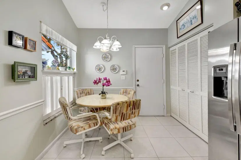 Picture of 7283 Summer Tree Drive, Boynton Beach FL 33437