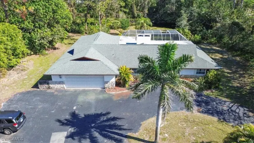 Picture of 6624 Trail Blvd, Naples FL 34108