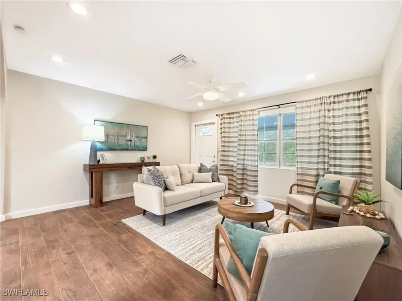 Picture of 820 Gerald Ave, Lehigh Acres FL 33936
