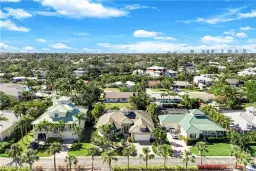 Picture of 27160 Flamingo Dr, Bonita Springs, FL 34135