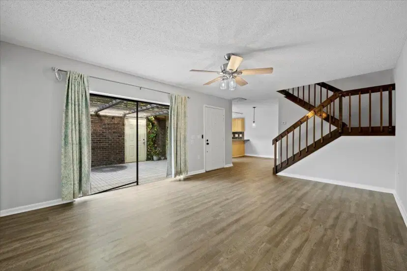 Picture of 625 6Th Terrace Terrace, Palm Beach Gardens FL 33418