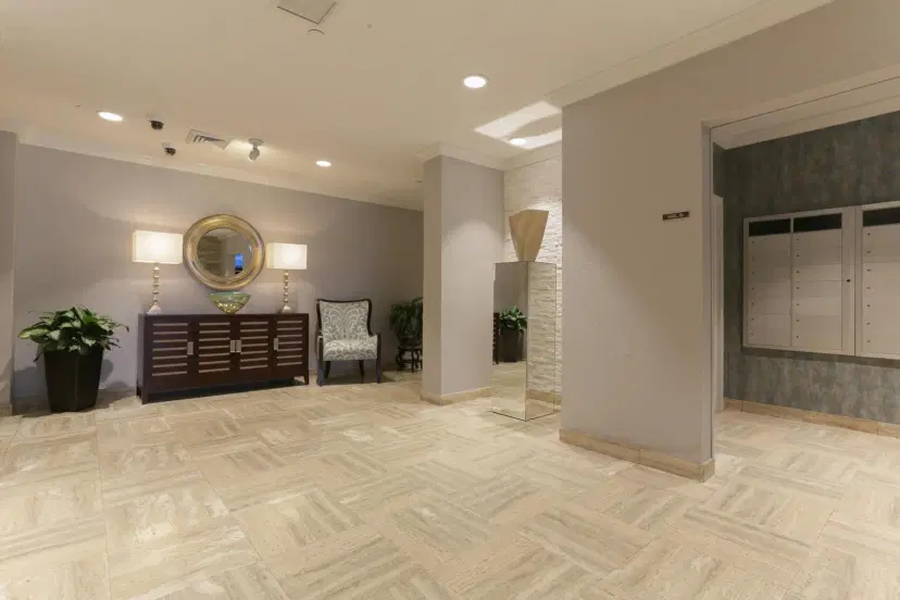 Picture of 123 Lakeshore Drive 642, North Palm Beach FL 33408