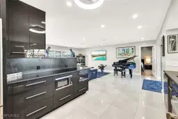 Picture of 13 Pelican St W, Naples, FL 34113