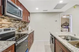 Picture of 5218 Treetops Dr I, Naples, FL 34113