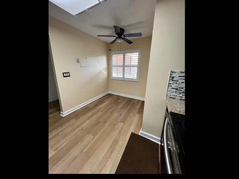 Picture of 7320 Lake Circle Dr 204, Margate FL 33063