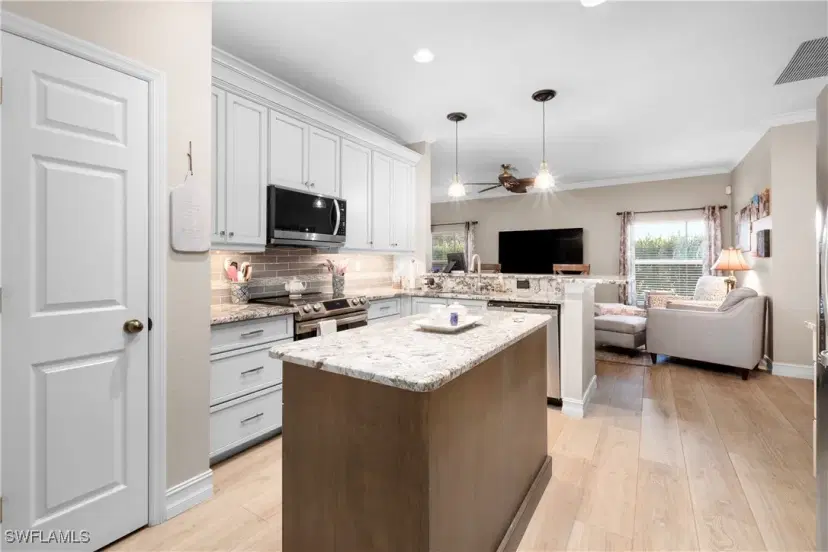 Picture of 8848 Fawn Ridge Dr, Fort Myers FL 33912